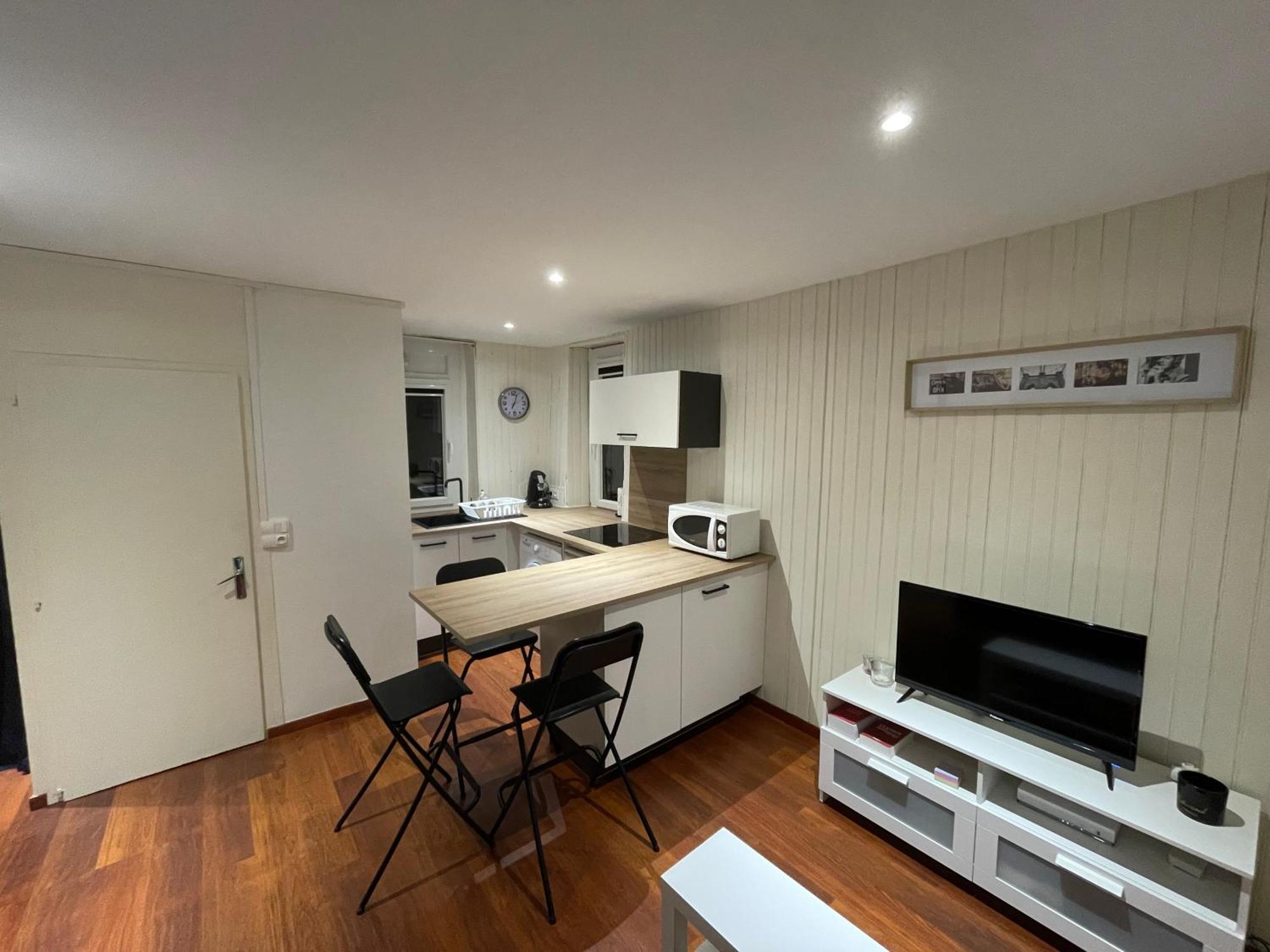 Charmant Studio En Plein Coeur De Chambéry 외부 사진